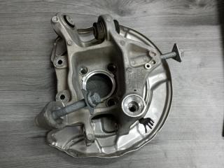 кулак задний левый BMW 5 серия G30/G31 G30 2020, 2.0 л., B46 B20 B, бензин, АКПП, седан, задний привод, 6866337, 33306866335, 6866335