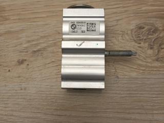 расширительный клапан кондиционера BMW X3 G01 2018, 3.0 л., B58 B30 A, бензин, АКПП, a300, внедорожник 5 дв., полный привод, 64116994989, 6994989