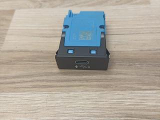 разъем AUX / USB BMW X7 G07 2021, 3.0 л., B58B30C, бензин, АКПП, a96 mineral-weiss metallic, внедорожник 5 дв., 8711939, 84108711939