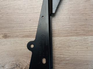 кронштейн (крепление) BMW X7 G07 [рестайлинг] G07 2023, 3.0 л., B58B30P, бензин, АКПП, a96, внедорожник 5 дв., полный привод, 11617952864, 7952864