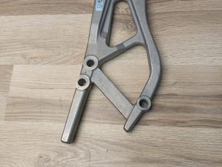 Кронштейн балки BMW X3 G01 [рестайлинг] G01 2022, 2.0 л., B46 B20 B, бензин, АКПП, a300, внедорожник 5 дв., полный привод, 31106878779, 6878779