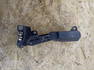 распределитель B+ BMW 5 серия G30/G31 2019, 4.4 л., N63 B44 C, бензин, АКПП, rhodonite silver metallic, седан, полный привод, 61149339828, 9339828