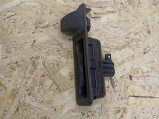 кнопка открытия багажника BMW 5 серия G30/G31 2019, 4.4 л., N63 B44 C, бензин, АКПП, rhodonite silver metallic, седан, полный привод, 7381868, 51247381868