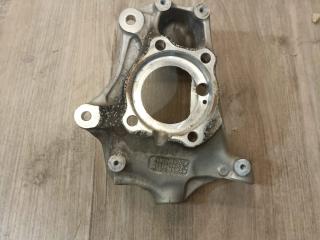 кулак поворотный правый BMW 4 серия G22/G23 G23 2021, 3.0 л., B58B30, бензин, кабриолет, задний привод, 31216877144, 6877144