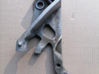 кронштейн (крепление) BMW 4 серия G22/G23 G22 2021, 3.0 л., B58B30B, бензин, АКПП, a96, купе, полный привод, 31106882437, 6882437