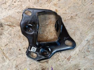 кронштейн (крепление) BMW 2 серия F44 2023, 2.0 л., B48 A20 A, бензин, АКПП, 475, седан, передний привод, правый руль, 6896992, 33326896992