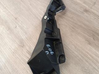 планка под капот BMW X7 G07 2019, 4.4 л., N63B44D, бензин, АКПП, 416, внедорожник 5 дв., полный привод, 9866391, 61139866391