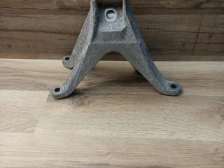 кронштейн двигателя BMW X7 G07 2019, 4.4 л., N63B44D, бензин, АКПП, 416, внедорожник 5 дв., полный привод, 22116861551, 6861551