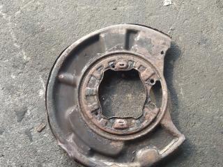 защитный кожух тормозного механизма Mercedes-Benz E-Класс W211/S211 [рестайлинг] 2007, 2.1 л., OM 646.821, дизель, АКПП, чёрный, седан, задний привод, правый руль