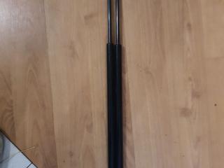 амортизатор крышки багажника (3-5 двери) Mercedes-Benz M-Класс W164 2006, 3.2 л., дизель, АКПП, серебряно голубой, полный привод, правый руль