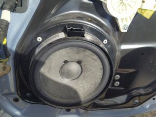 динамик двери Mercedes-Benz M-Класс W164 2006, 3.2 л., дизель, АКПП, серебряно голубой, полный привод, правый руль, A1648203002