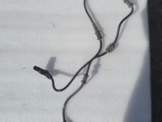 датчик ABS Mercedes-Benz M-Класс W164 2006, 3.2 л., дизель, АКПП, серебряно голубой, полный привод, правый руль, A1645400917