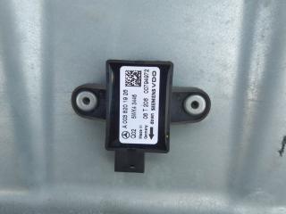 датчик удара Mercedes-Benz M-Класс W164 2006, 3.2 л., дизель, АКПП, серебряно голубой, полный привод, правый руль, A0038201926