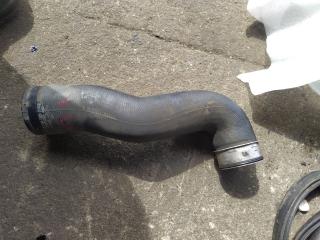 патрубок интеркулера Mercedes-Benz M-Класс W164 2006, 3.2 л., дизель, АКПП, серебряно голубой, полный привод, правый руль, A1645280382