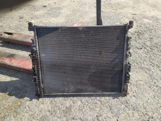 радиатор (основной) Mercedes-Benz M-Класс W164 2006, 3.0 л., OM 642.940, дизель, АКПП, серебро, полный привод, правый руль, A2515000304, A2515000303, A2515000703, A2515000503