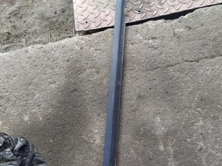 молдинг двери задней правой Mercedes-Benz M-Класс W164 2006, 3.0 л., OM 642.940, дизель, АКПП, серебро, полный привод, правый руль