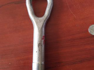 крюк буксировочный Mercedes-Benz M-Класс W164 2006, 3.0 л., OM 642.940, дизель, АКПП, серебро, полный привод, правый руль