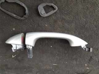 ручка наружная задняя правая Mercedes-Benz M-Класс W164 2006, 3.0 л., OM 642.940, дизель, АКПП, серебро, полный привод, правый руль