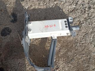 клык бампера передний правый Mercedes-Benz E-Класс W211/S211 2003, 2.2 л., дизель, АКПП, белый, седан