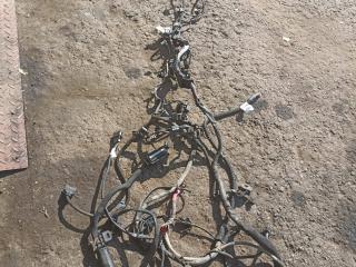 проводка двигателя Mercedes-Benz M-Класс W164 2006, 3.0 л., OM 642.940, дизель, АКПП, серебро, полный привод, правый руль, A6421507733