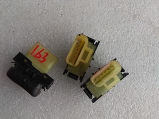 кнопка ASC / ESP Mercedes-Benz M-Класс W163 2000, 2.7 л., OM 612.963, дизель, внедорожник 5 дв., 1638202710