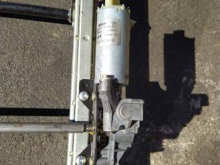 моторчик регулировки сиденья Mercedes-Benz S-Класс W220 [рестайлинг] 2004, 3.7 л., M 112.972, бензин, седан, 2208202542