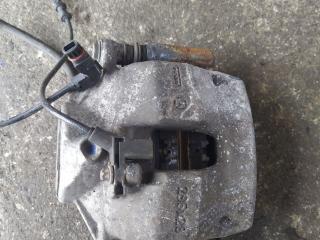 суппорт передний правый Mercedes-Benz C-Класс W204/S204 2009, 2.1 л., OM 651.911, дизель, седан