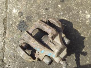 суппорт задний левый Mercedes-Benz M-Класс W164 2006, 3.0 л., OM 642.940, дизель, внедорожник 5 дв.