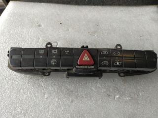кнопка аварийной сигнализации Mercedes-Benz Vito W639 2005, 2.2 л., OM 646.983, дизель, 6395454507