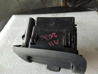 дефлектор обдува салона Mercedes-Benz C-Класс W203/S203/CL203 [рестайлинг] 2005, 1.8 л., M 271.940, бензин, купе, 2038300554