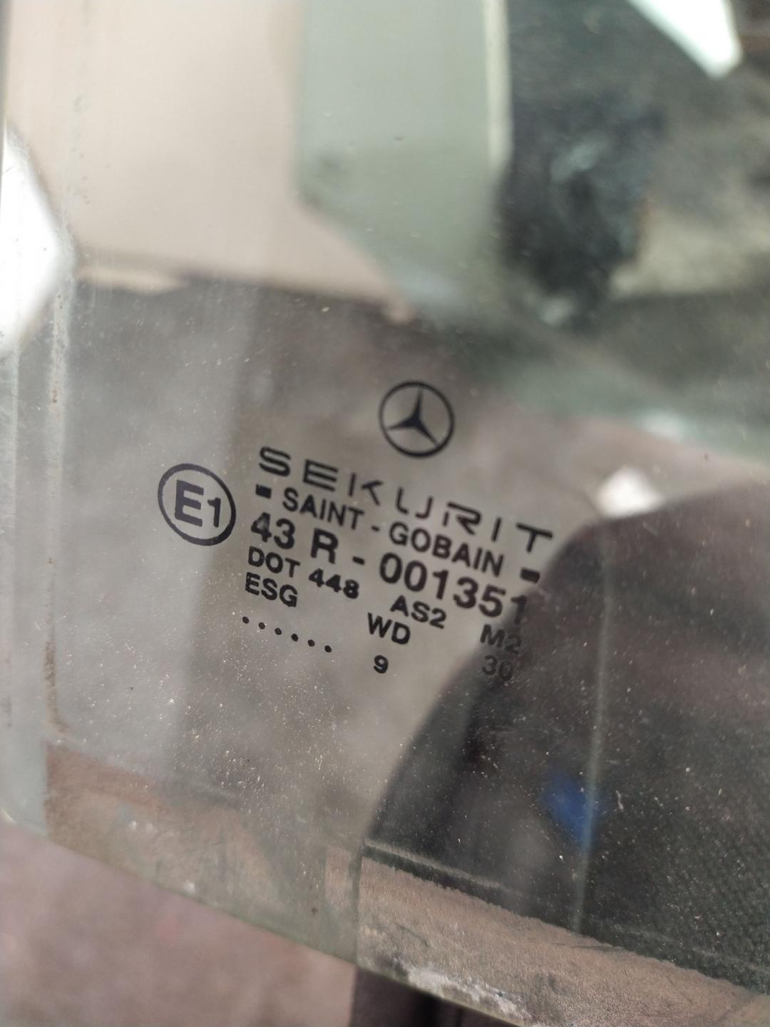 стекло двери задней левой Mercedes-Benz A-Класс W168 1999, 1.6 л., M 166.960, бензин, хетчбэк 5 дв. - фото №1
