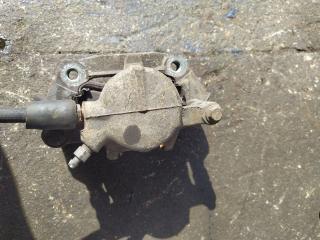 суппорт передний правый Mercedes-Benz A-Класс W168 1999, 1.6 л., M 166.960, бензин, хетчбэк 5 дв.