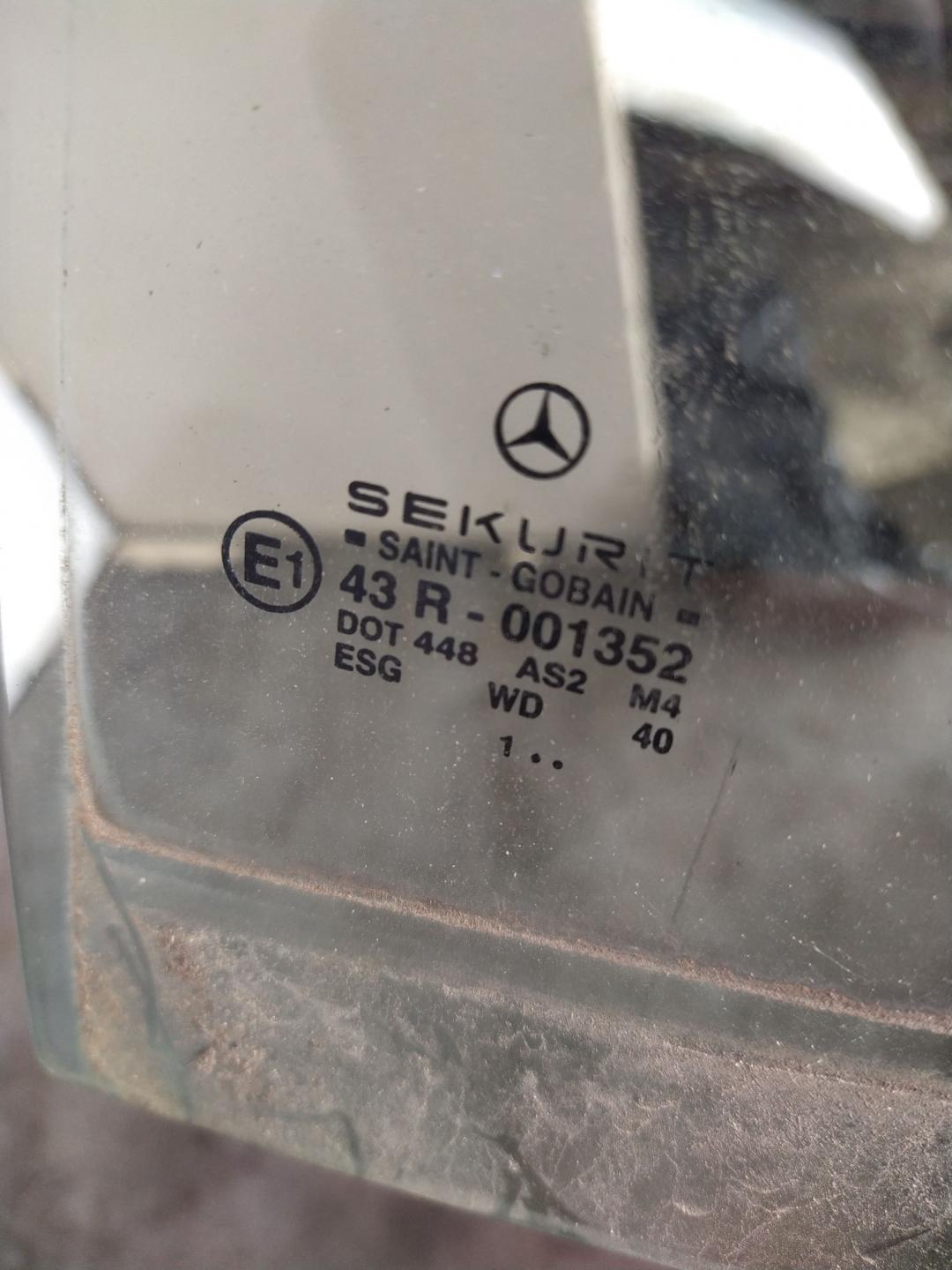 стекло двери задней левой Mercedes-Benz A-Класс W168 2001, 1.6 л., M 166.960, бензин, хетчбэк 5 дв. - фото №1