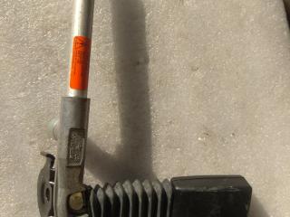 замок ремня безопасности Mercedes-Benz CLK-Класс C209/A209 2002, 1.8 л., M 271.940, бензин, купе, 2038601869