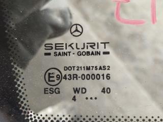 стекло кузовное боковое правое Mercedes-Benz Viano W639 2004, 3.2 л., M 112.951, бензин, минивэн
