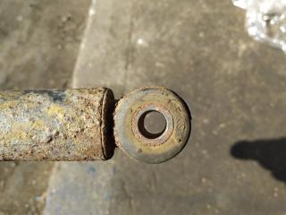 амортизатор задний левый Mercedes-Benz Vito W639 2005, 2.2 л., OM 646.983, дизель