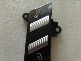 кнопка центрального замка Mercedes-Benz S-Класс W221 [рестайлинг] 2013, 5.5 л., M 273.961, бензин, седан, 2218213151