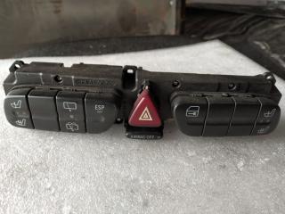 кнопка аварийной сигнализации Mercedes-Benz C-Класс W203/S203/CL203 [рестайлинг] 2004, 2.2 л., OM 611.962, дизель, седан, 2038218658