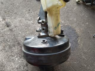 вакуумный усилитель тормозов Mercedes-Benz R-Класс W251 2006, 3.0 л., OM 642.950, дизель, минивэн, 2514300530