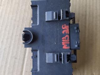 блок предохранителей Mercedes-Benz CLK-Класс C209/A209 [рестайлинг] 2007, 3.5 л., бензин, купе, A2035450803