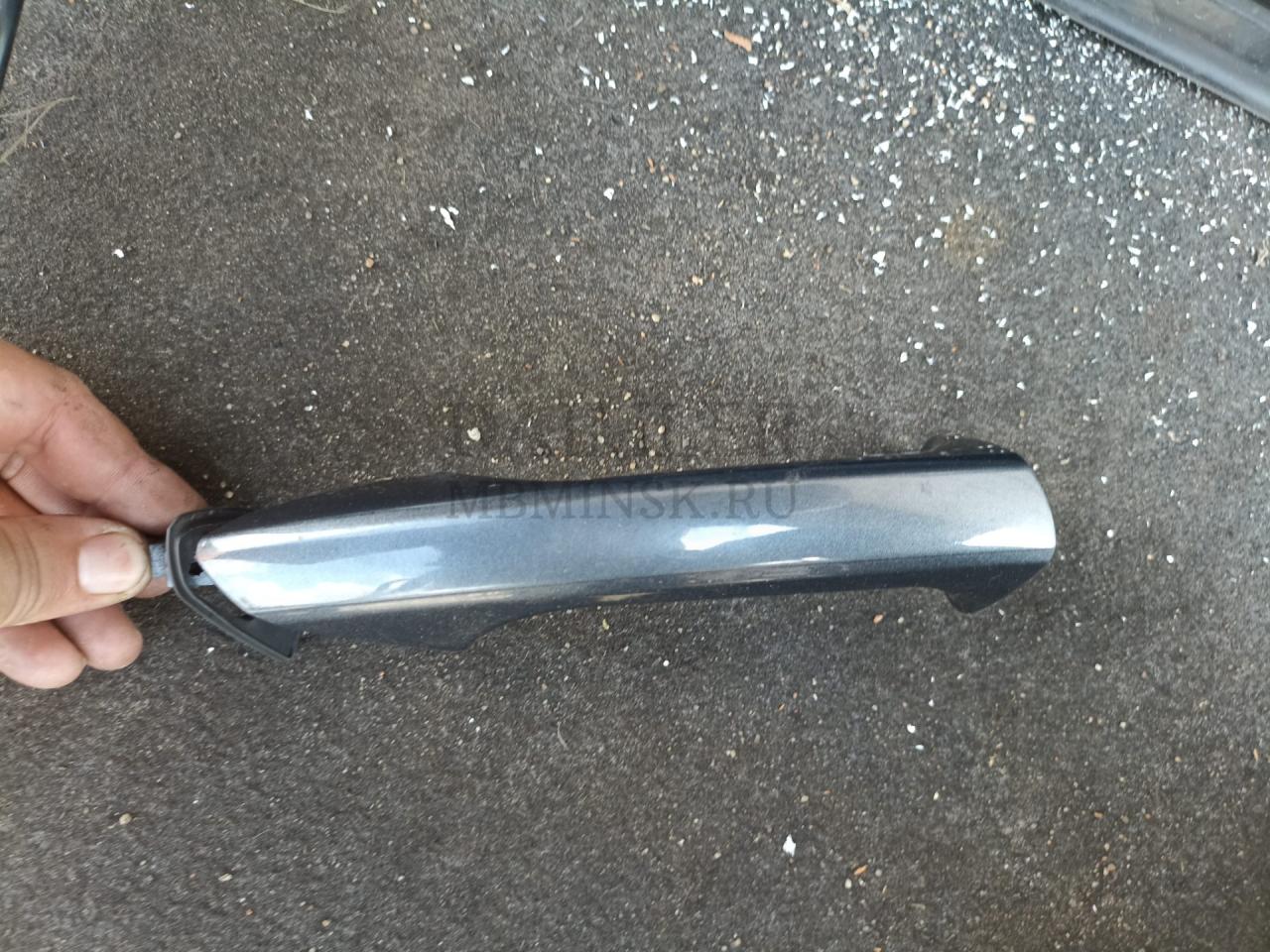 ручка наружная Mercedes-Benz E-Класс W212/S212/C207/A207 W212 2012, 2.1 л., CDi, OM 651.924, дизель, АКПП, серый металлик, седан, задний привод, правый руль - фото №1