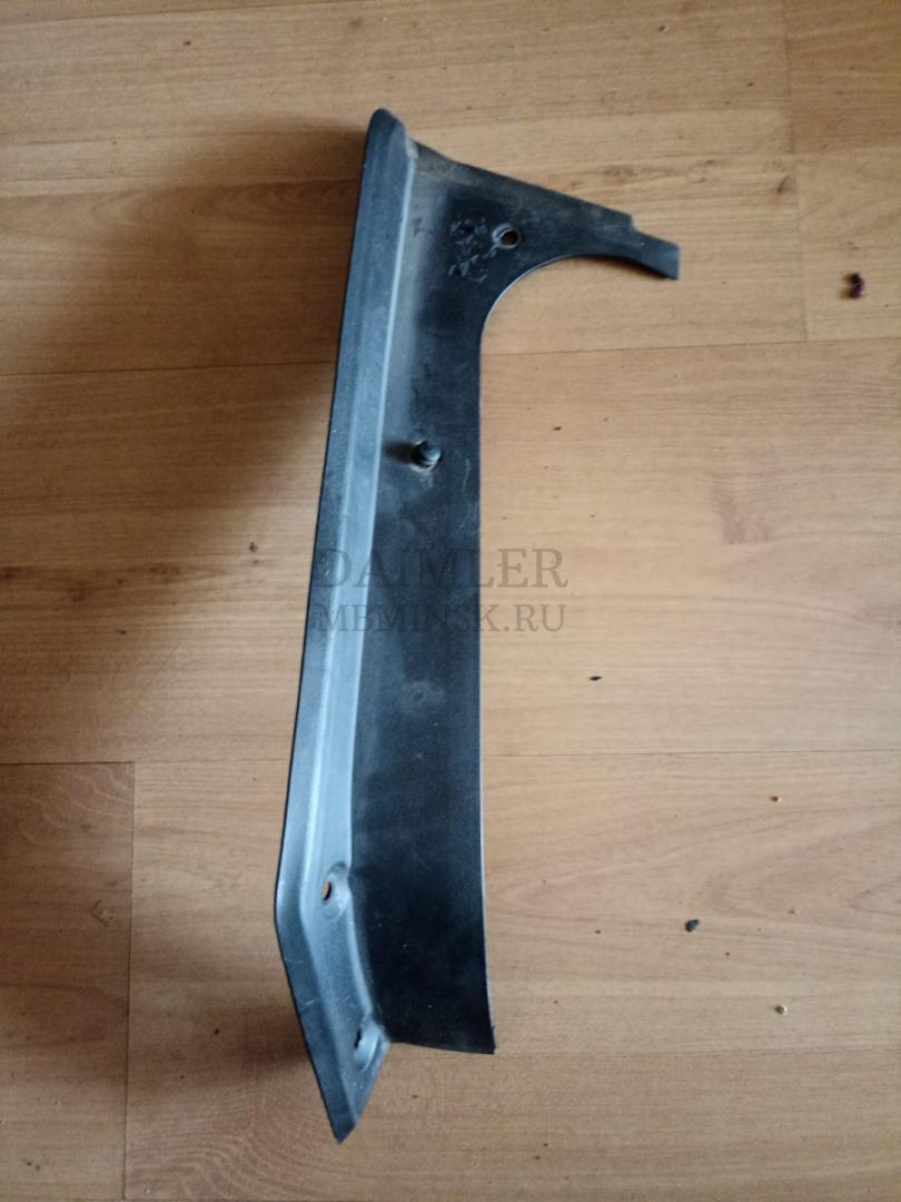 водосток крышки багажника Mercedes-Benz E-Класс W212/S212/C207/A207 W212 2012, 2.1 л., CDi, OM 651.924, дизель, АКПП, серый металлик, седан, задний привод, правый руль, A2126930933 - фото №1