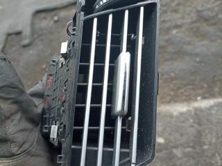 дефлектор обдува салона Mercedes-Benz E-Класс W212/S212/C207/A207 W212 2012, 2.1 л., CDi, OM 651.924, дизель, АКПП, серый металлик, седан, задний привод, правый руль, A2128302654