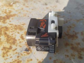 кнопка стеклоподъемника двери Mercedes-Benz CLK-Класс C209/A209 2002, купе, A2038200210