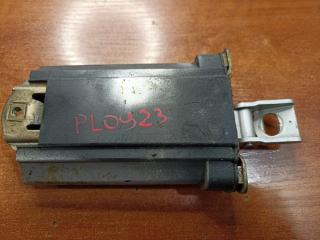 ограничитель открывания двери Mercedes-Benz C-Класс W202/S202 [рестайлинг] 1998