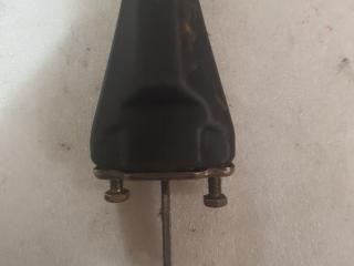 ограничитель открывания двери Volkswagen Polo 3 поколение 1994, 823837249