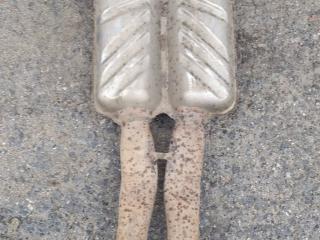 банка глушителя средняя Mercedes-Benz S-Класс W221 2007, A2214911100