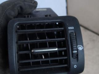 дефлектор обдува салона Mercedes-Benz M-Класс W163 [рестайлинг] 2002, A1638300154