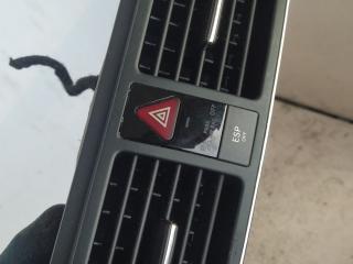 дефлектор обдува салона Mercedes-Benz C-Класс W204/S204 2009, 2.1 л., OM 646.811, дизель, АКПП, черный, седан, правый руль, A2048304054