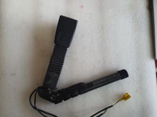 пиропатрон Mercedes-Benz M-Класс W164 2007, 3.0 л., OM 642.940, дизель, АКПП, правый руль, A2518600469